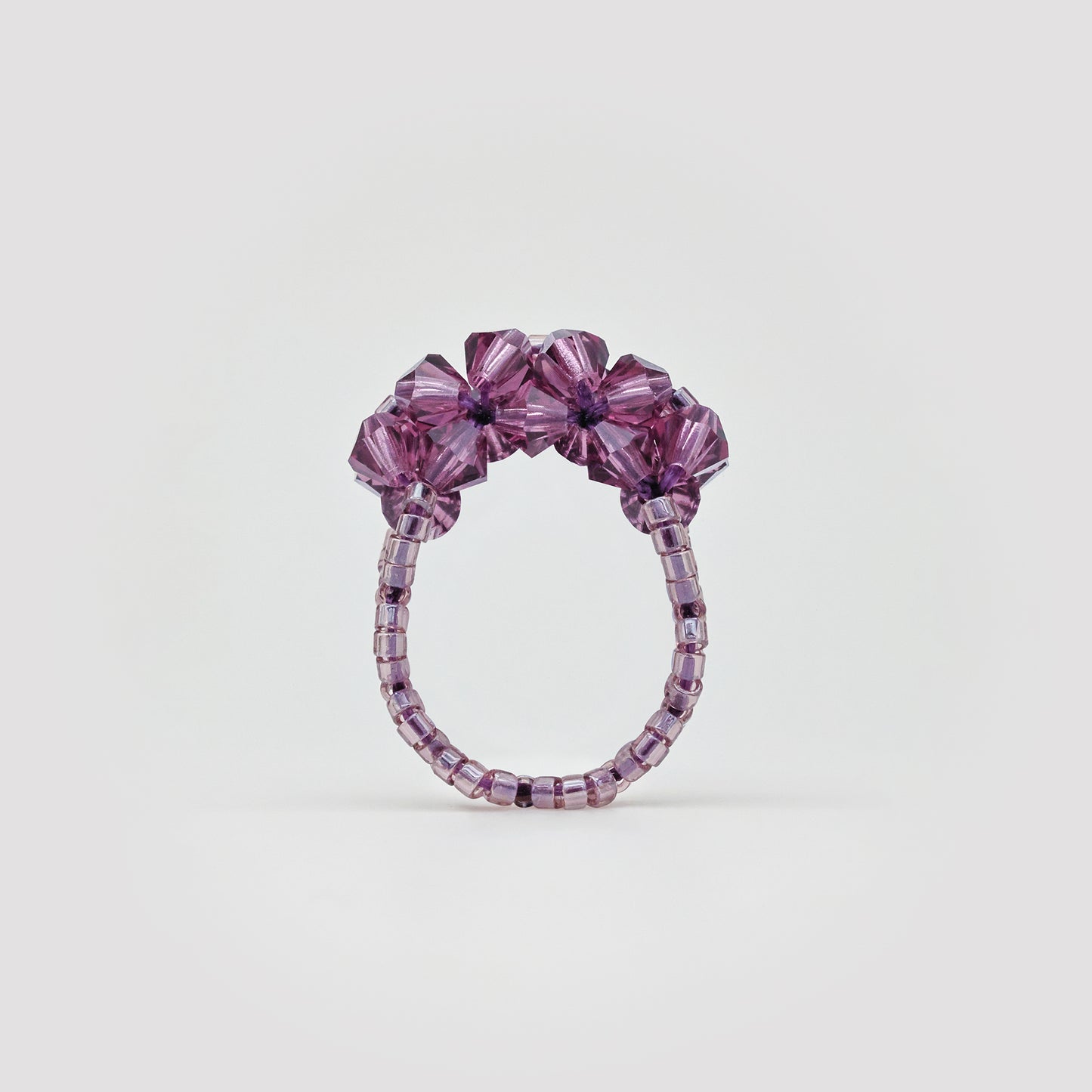 1. Violet améthyste . Bague