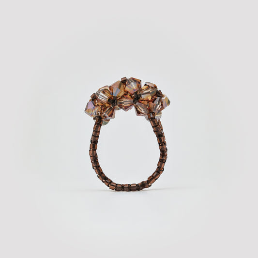 Brun vénus . Bague